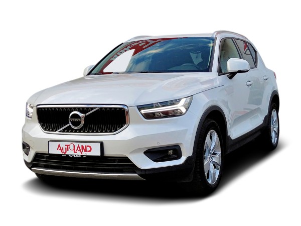 Volvo XC 40 T2 2WD Momentum Pro