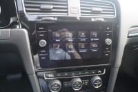 VW Golf VII Variant 1.5 TSI DSG Highline