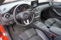 Mercedes-Benz A 200 A200 7G-DCT Urban