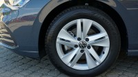 VW Golf VIII Variant 1.0 TSI Life