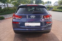 Hyundai i30 1.4 T-GDI Family+