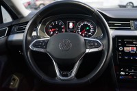 VW Passat Variant 2.0 TSI DSG R-Line