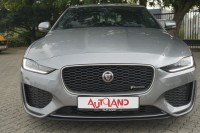 Jaguar XE D180 R-Dynamic HSE