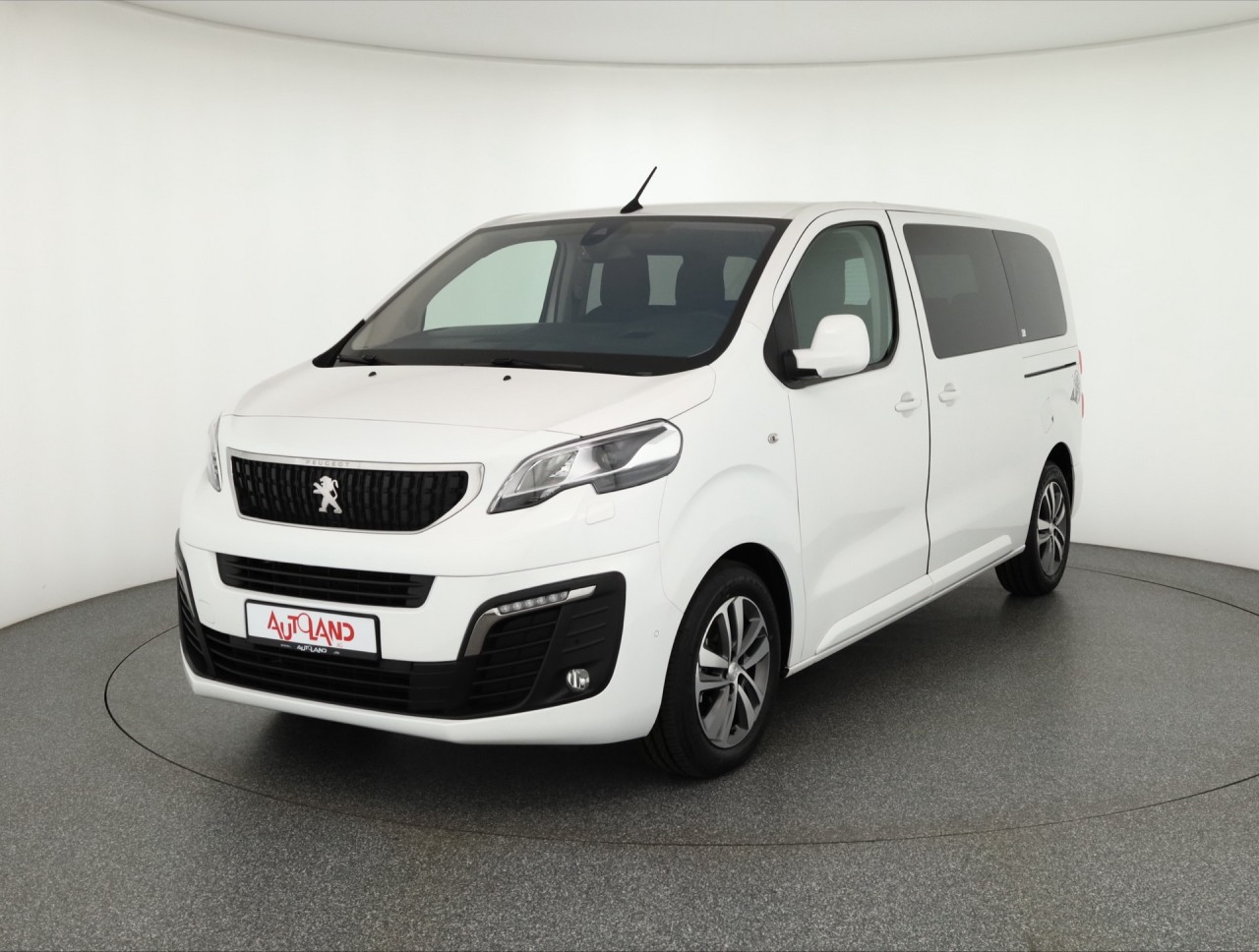 Peugeot Traveller 2.0 Blue-HDI Business L2