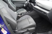 VW Golf VIII 1.5 eTSI R-Line