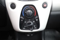 Toyota Aygo 1.0 Aut. x-play connect