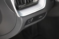 Volvo V60 Momentum Pro