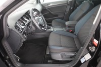 VW Golf VII 1.5 TSI DSG IQ.DRIVE