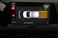 VW Golf VIII 2.0 GTI DSG