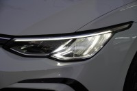 VW Golf VIII Variant R-Line eTSI