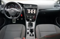 VW Golf VII Variant 1.5 TSI BlueMotion