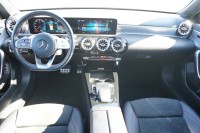 Mercedes-Benz A 200 A200 Lim. DCT AMG Line 18Z MBUX Pano