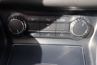 Mercedes-Benz CLA 200 AMG Line