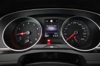 VW Passat Variant 1.5 TSI DSG Business