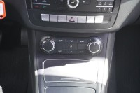 Mercedes-Benz B 180 B180