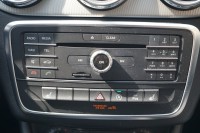 Mercedes-Benz GLA 200 Standard