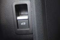 Audi A4 Avant 40 2.0 TDI advanced