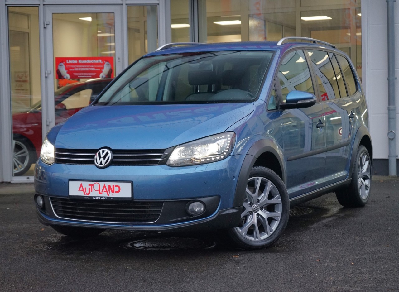 VW Touran Cross 2.0 TDI