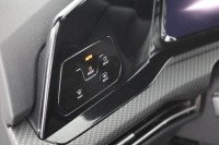 VW Golf VIII Variant 1.5 TSI R-Line