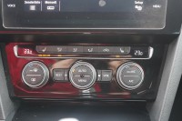 VW Passat Variant 1.8 TSI DSG R-Line