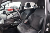 Peugeot 2008 1.2 PureTech Crossway