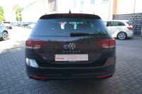 VW Passat Variant 1.5 TSI DSG