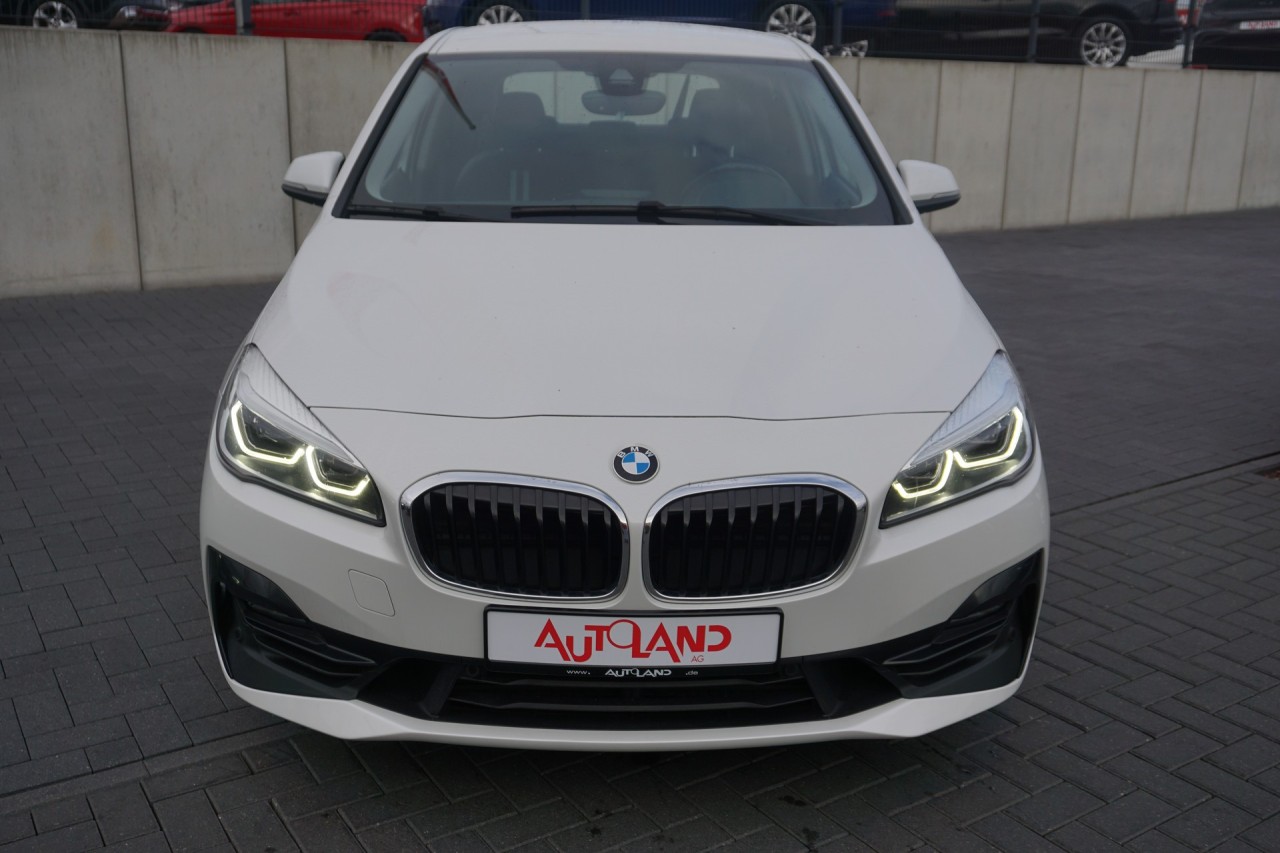 BMW 220 Active Tourer 220iA Sport Line