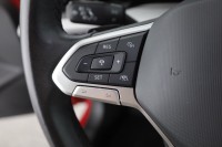 VW Golf VIII Variant 1.5 eTSI DSG Life