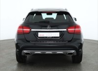 Mercedes-Benz GLA 200 Peak Edition