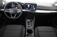 VW Golf VIII Variant 1.5eTSI DSG