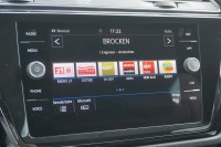 VW Touran 1.5 TSI R-Line