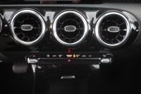 Mercedes-Benz CLA 180 d SB AT