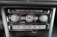 VW Touran 1.5 TSI DSG IQ.DRIVE