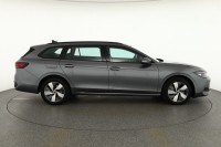 VW Passat Variant 1.5 eTSI DSG