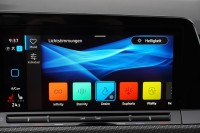 VW Golf VIII Variant 2.0 TDI R-Line