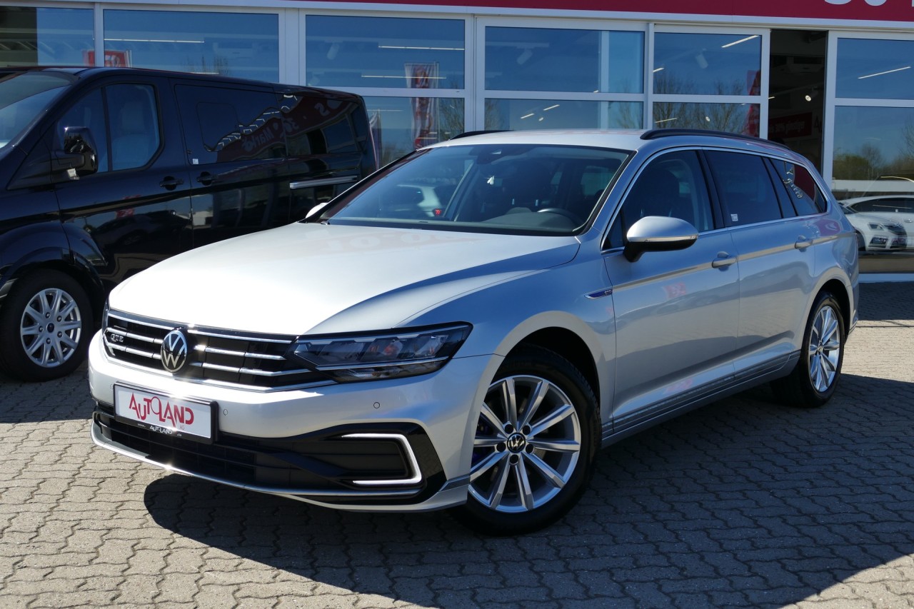 VW Passat Variant GTE