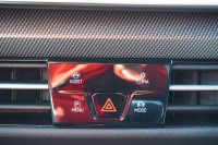 VW Golf VIII Variant 1.5 eTSI R-Line