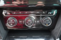 VW Passat Variant 2.0 TDI DSG R-Line