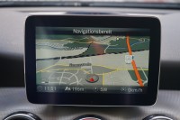 Mercedes-Benz GLA 180 Urban