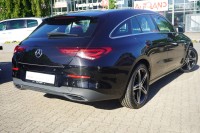 Mercedes-Benz CLA 200 Shooting Brake Progressive
