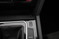 VW Passat Variant 2.0 TSI DSG Elegance