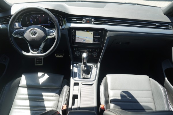 VW Passat Variant 2.0 TDI R-Line DSG