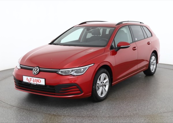 VW Golf VIII Variant 1.5 eTSI DSG
