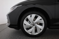 VW Golf VIII Variant 1.5 TSI DSG