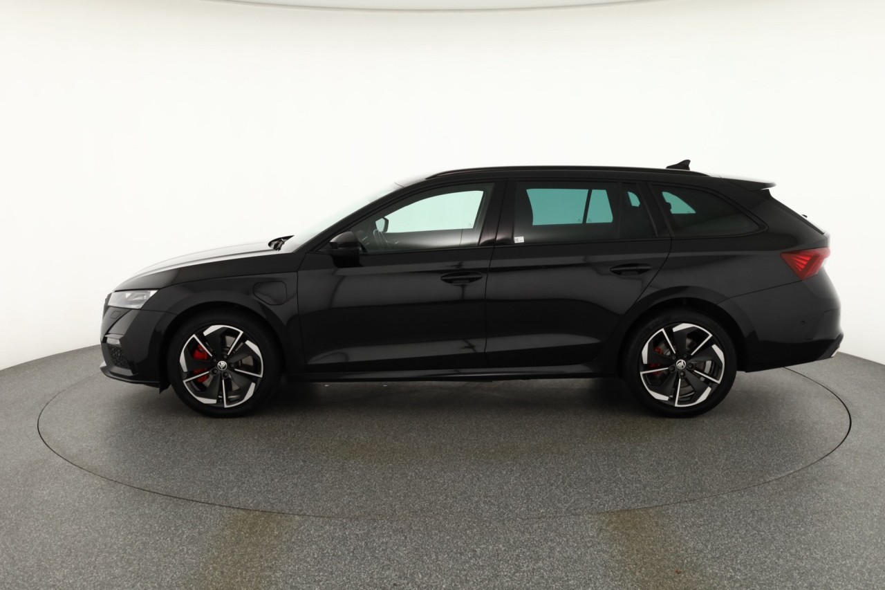Skoda Octavia Combi 1.4 TSI iV DSG RS