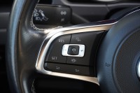 VW Touran 1.5 TSI Highline R-Line