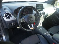 Mercedes-Benz B 180 B180 d