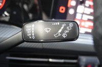 VW Golf VIII Variant 2.0 TDI R-Line DSG