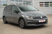 VW Touran 1.5 TSI DSG IQ.DRIVE