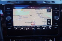 VW Golf VII Variant 1.5 TSI R-Line